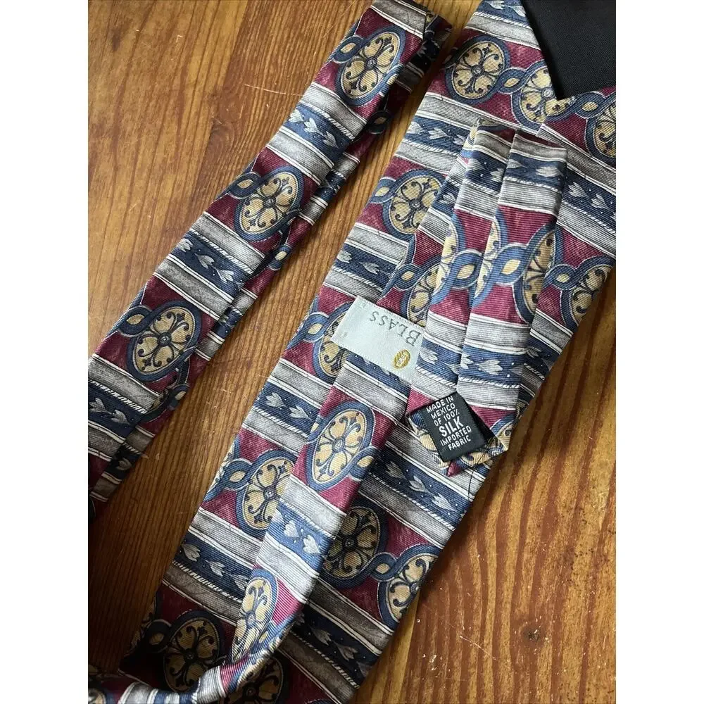 Vintage Bill Blass tie Men’s red blue abstract silk necktie